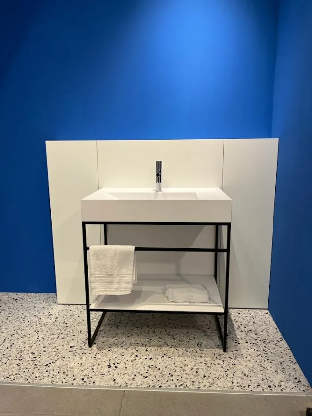 Aperto o chiuso? Una guida alla scelta dei mobili da bagno