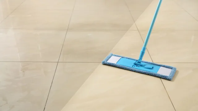 Pavimenti in ceramica sempre puliti ecco come fare, cosa rovina il gres?