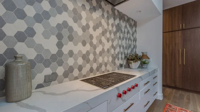 Piastrelle in ceramica come scegliere quelle resistenti agli acidi e ai prodotti chimici