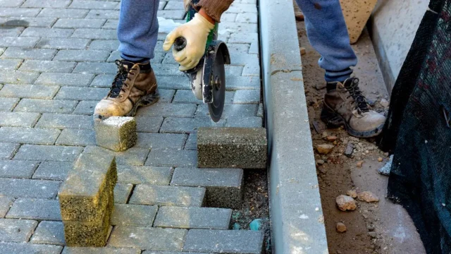 5 idee per pavimenti per esterni senza massetto