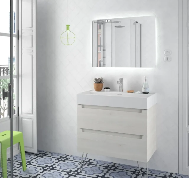 specchio da bagno a led